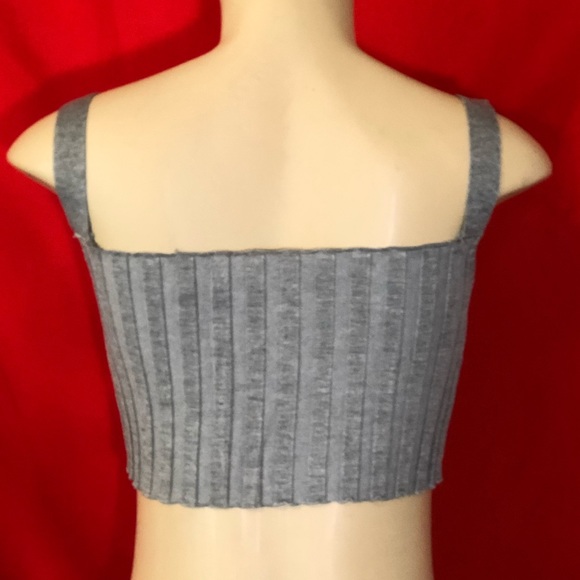 Crop top - Picture 2 of 2